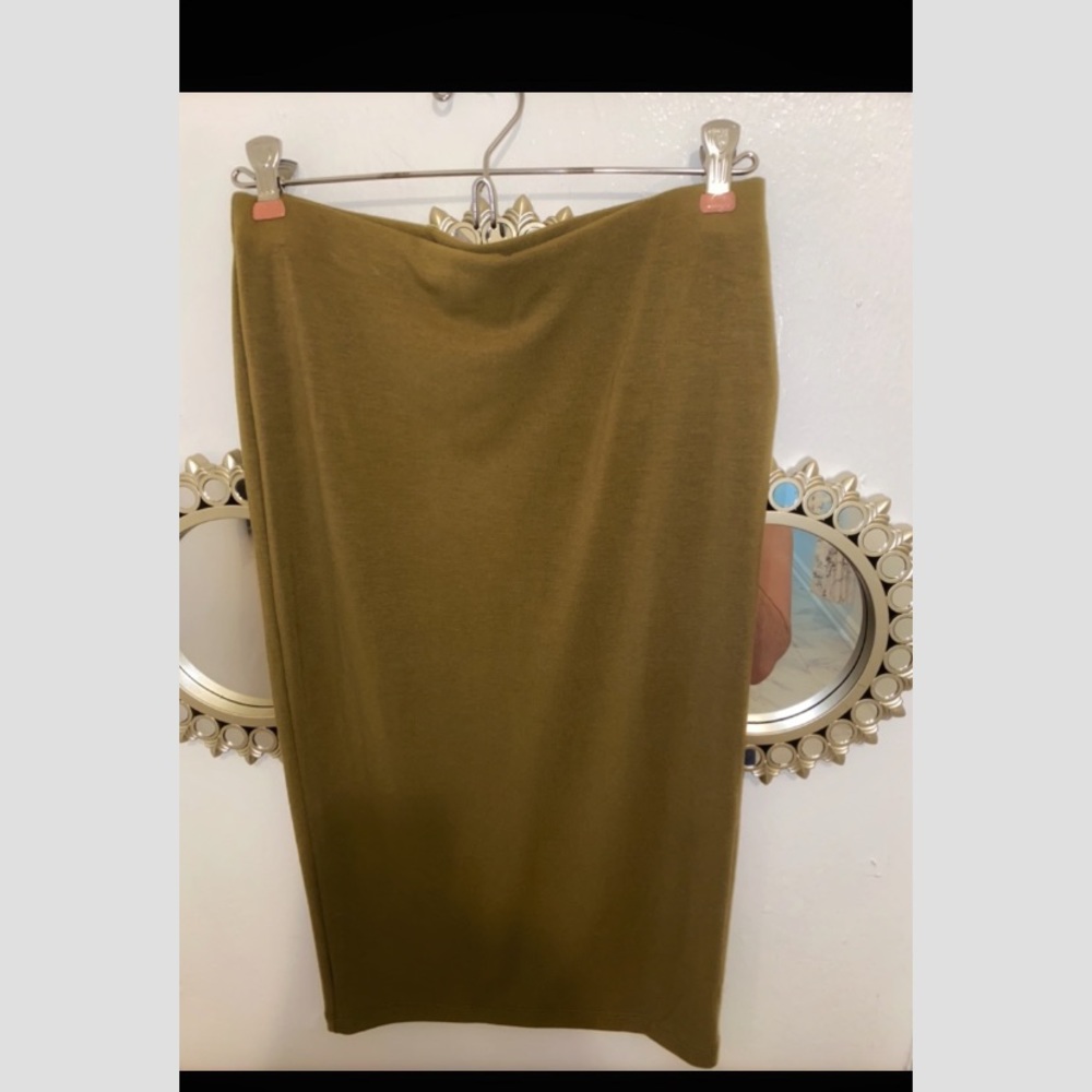 Olive green spandex pencil skirt